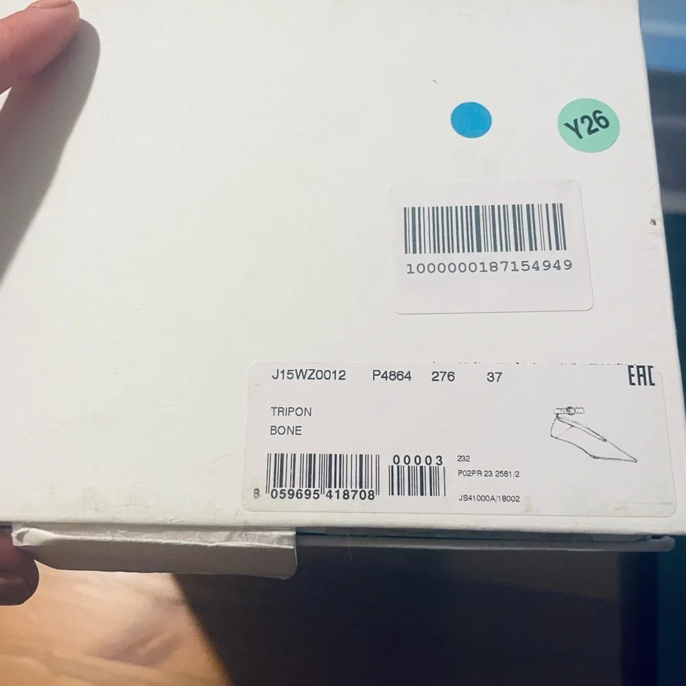 Jil Sander Tripon Pointed Toe Flats - Picture 12 of 12